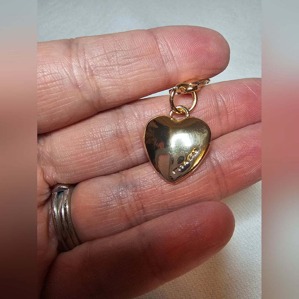 Heart Charm - Picture 2 of 3